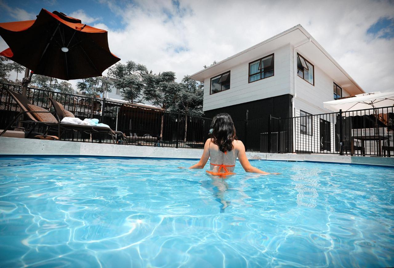 Swimming Pool Holiday Villa Auckland Ngoại thất bức ảnh